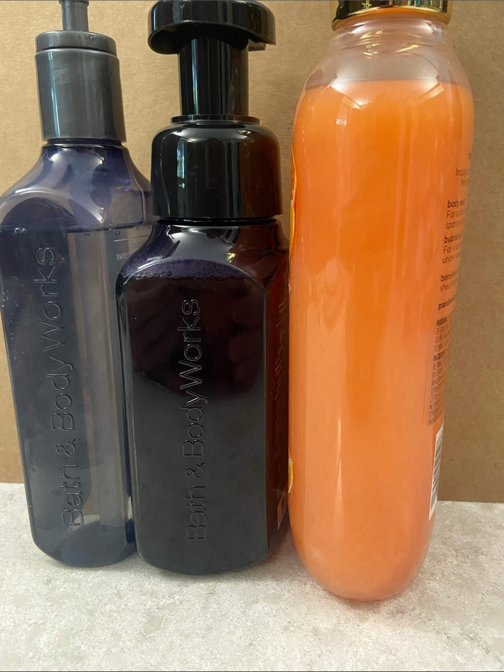 Bath & Body Works Hand Soap (2) and Bodycology Fresh Clementine 2-in-1 wash. - Picture 11 of 13
